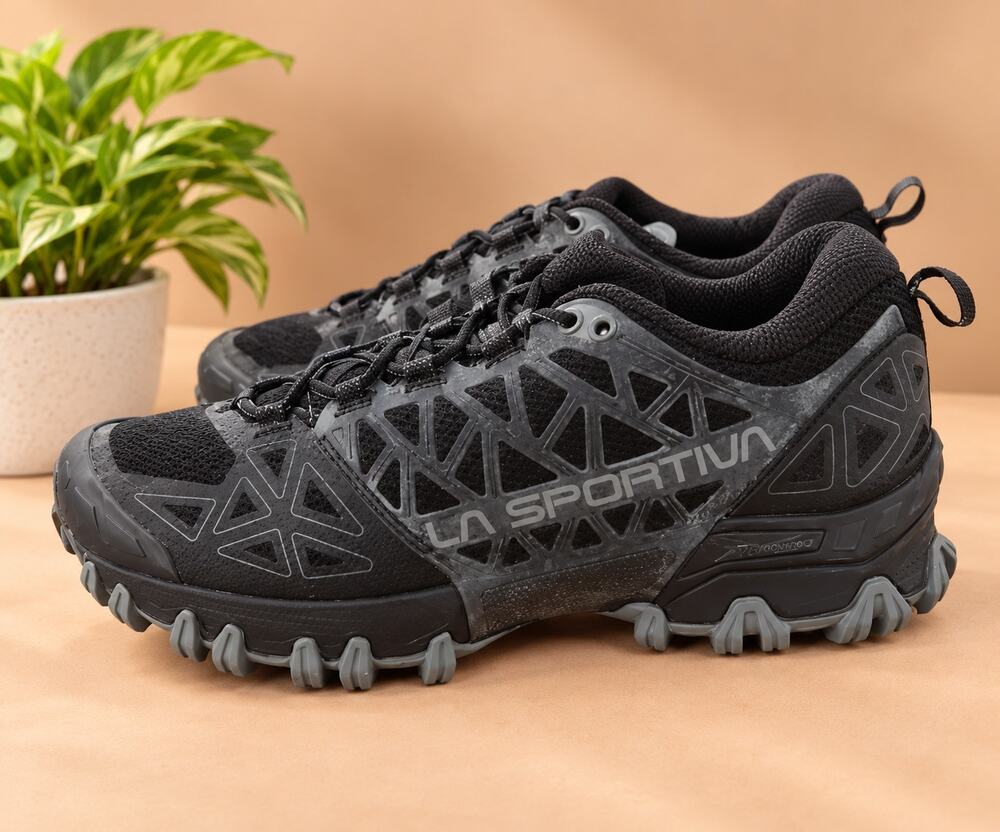 NWT La Sportiva Bushido II Women's Trail Running Shoes Black/Carbon Size 8